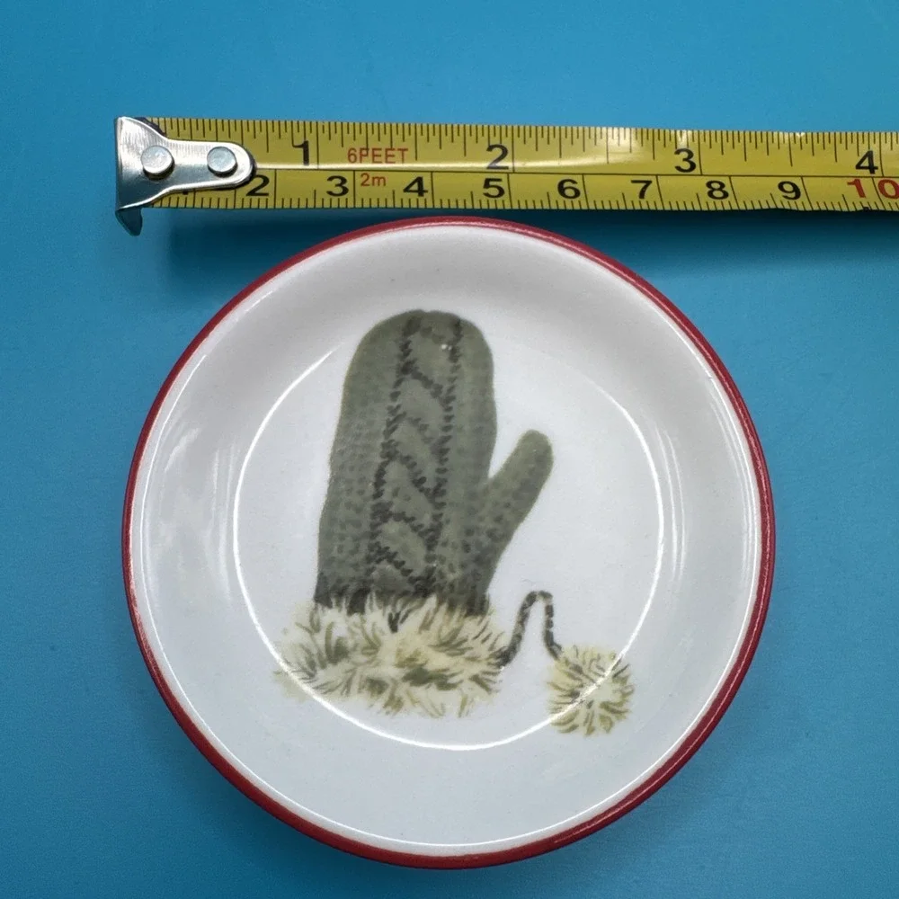 Creative Coop Ring‎ Trinket Dish Christmas Winter Mitten Stocking Stuffer Gift